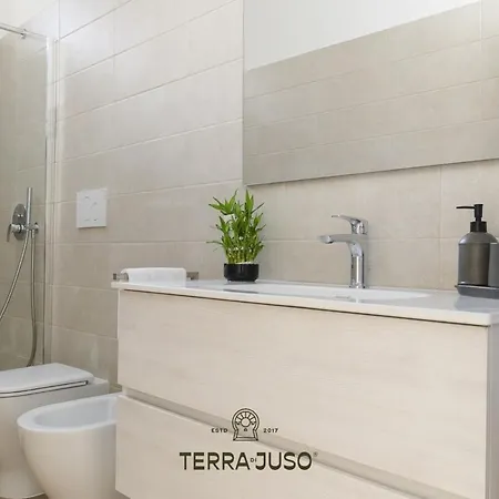 Lamia Boccadoro In Puglia Ostuni